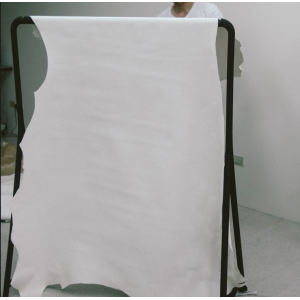 關於植鞣皮革的氣味